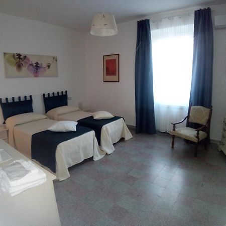 Corsomessina64 Bed and Breakfast Crotone Buitenkant foto